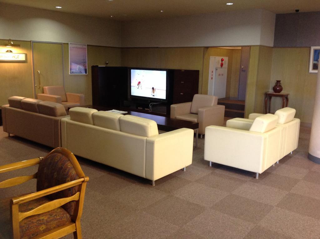 Furano Hops Hotel - Vacation Stay 41813V Kamifurano Extérieur photo