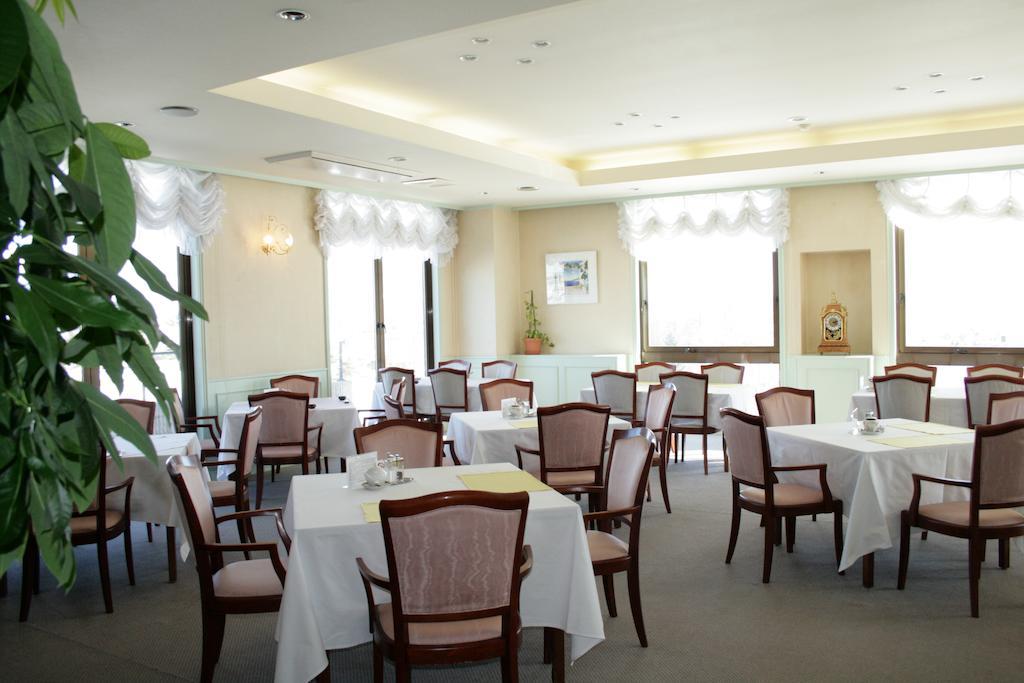 Furano Hops Hotel - Vacation Stay 41813V Kamifurano Extérieur photo